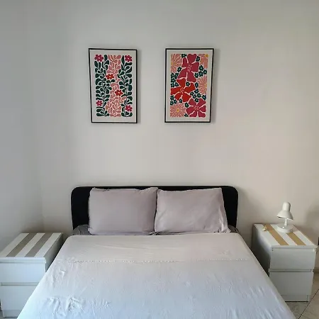 Casa Irene, In Centro Zona Tranquilla E Vicino Alle Spiagge Albenga